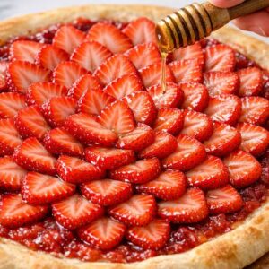 Easy Strawberry Pizza Recipe step 5